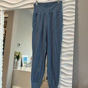 Athleta Salutation Jogger